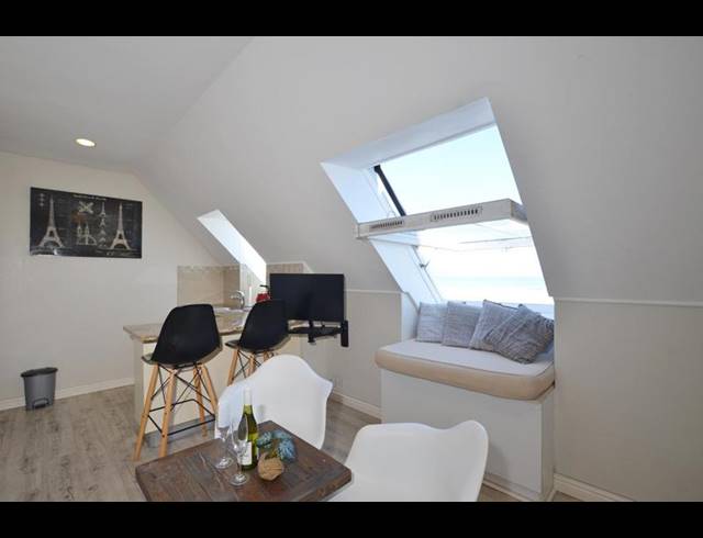 1 BEDROOM APARTMENT FOR SALE IN DOLPHIN BEACH